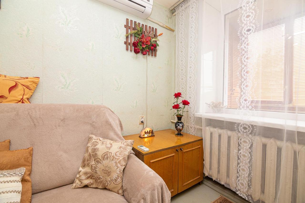 Comfortable Apartments On Hrushevskogo Street Near 16 City Hospital دنيبروبيتروفسك المظهر الخارجي الصورة